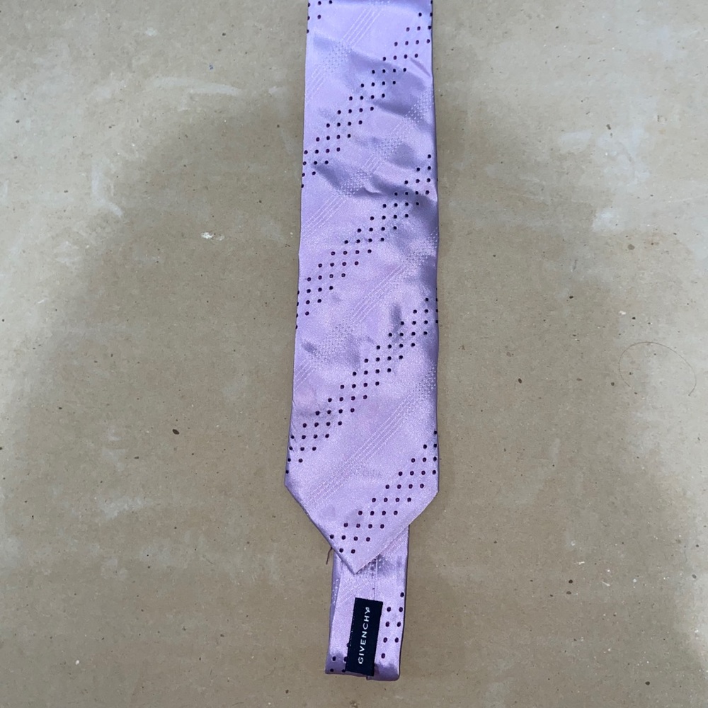 Givenchy men tie